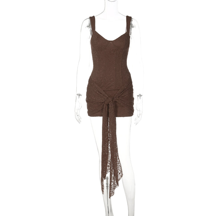 Damen Elegantes Kleid mit Spitzenverzierungen und Raffungsdetails Echo Archiv
