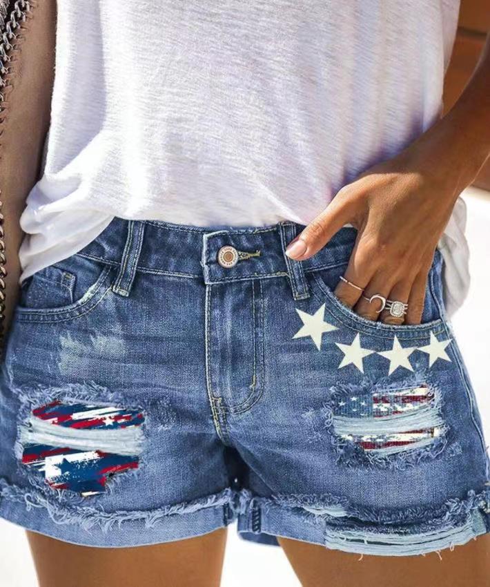 Damen Modische Destroyed Denim-Shorts mit kreativen Aufnähern Echo Archiv