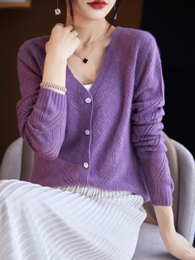 Damen Leichter Ajourcardigan mit geometrischer Lochstruktur und kastiger Kurzform Echoarchiv