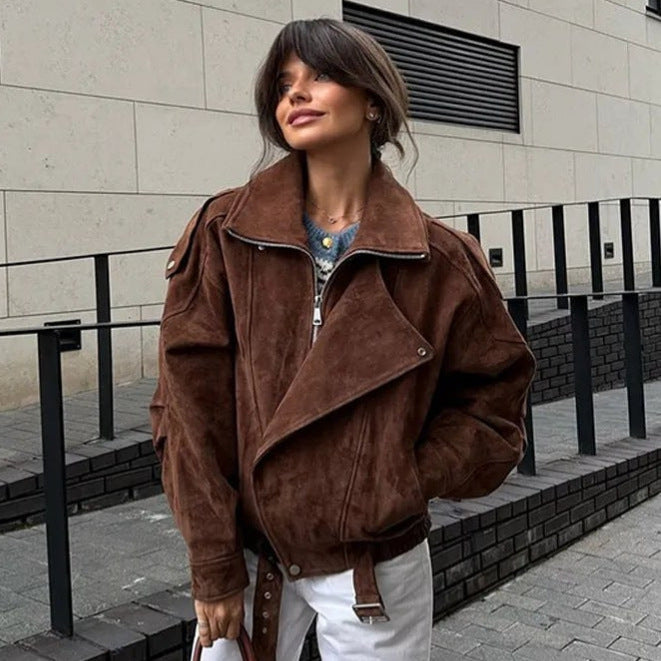 Damen nan oversized Velours-Bikerjacke mit Stehkragen, Schulterklappen und taillierbarem Hüftgürtel Echo Archiv