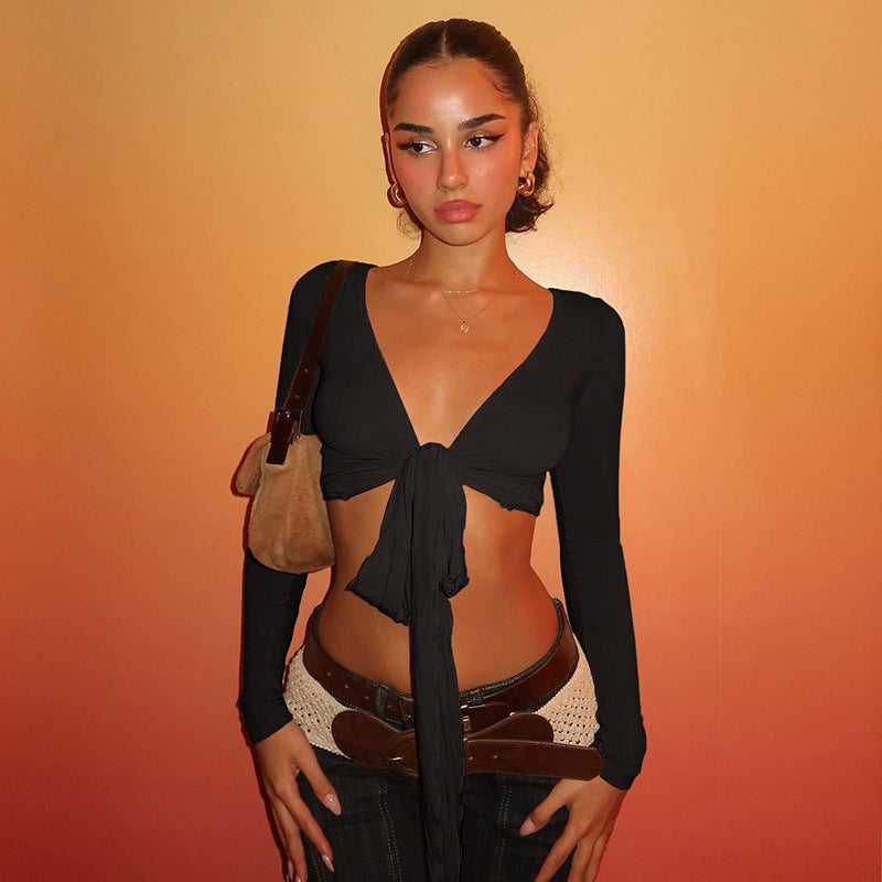 Damen Crop-Top mit verspieltem Bindeband und langen Ärmeln Echo Archiv