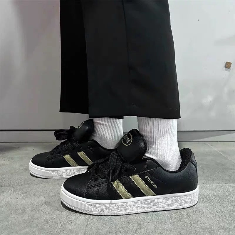 Damen Sportliche Sneaker mit klassischem Streifendesign Echo Archiv