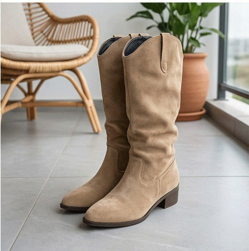 Damen Elegante Wildleder-Stiefel mit leichtem Stretch-Schaft Echoarchiv