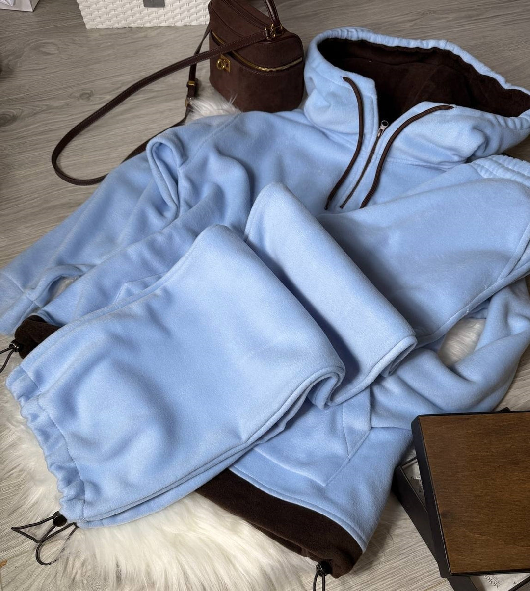 Damen Fleece-Loungewear-Set mit halbem Frontzip, gefütterter Kapuze und hochgeschnittener Komforthose – Auréline