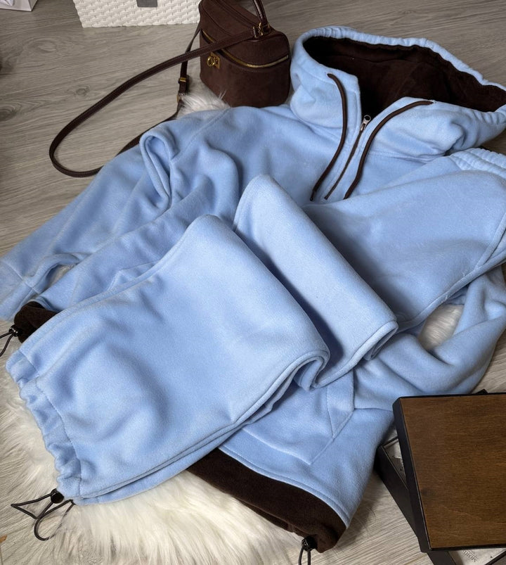 Damen Fleece-Loungewear-Set mit halbem Frontzip, gefütterter Kapuze und hochgeschnittener Komforthose – Auréline