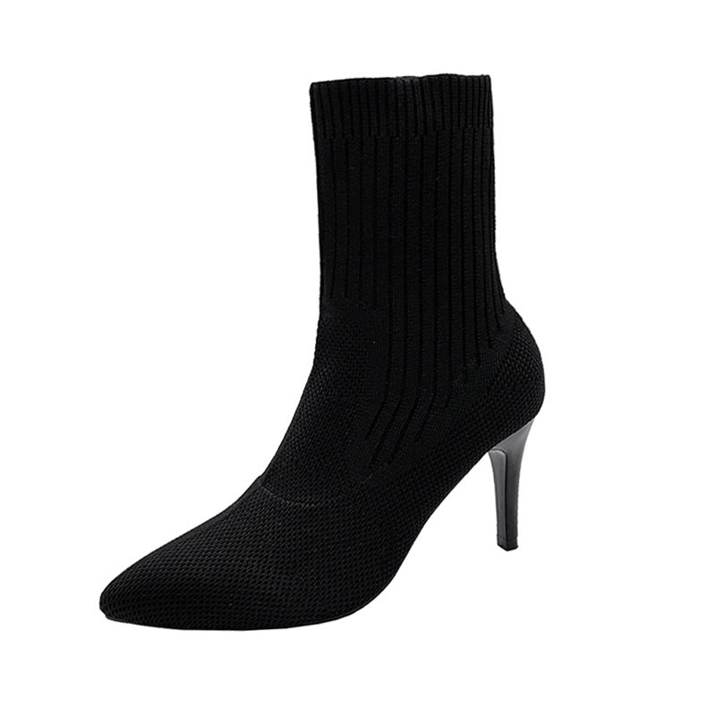 Damen nan Strick-Stiefelette mit konturierter Sockenkonstruktion, schlankem Pfennigabsatz und pointierter Vorderkappe Echo Archiv