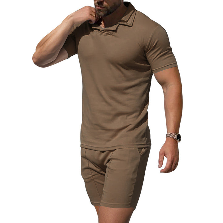 Herren Poloshirt und Shorts-Set aus hautfreundlichem, elastischem Material mit modischem Kragen Echoarchiv