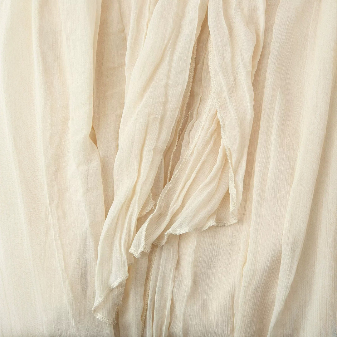 Damen Plissierte Chiffon‑Bluse mit Schleifenkragen und geraffter Saumlinie Echo Archiv