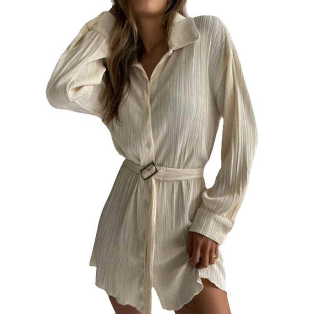 Damen nan plissiertes Hemdkleid mit Taillengürtel und verdeckter Knopfleiste Echo Archiv