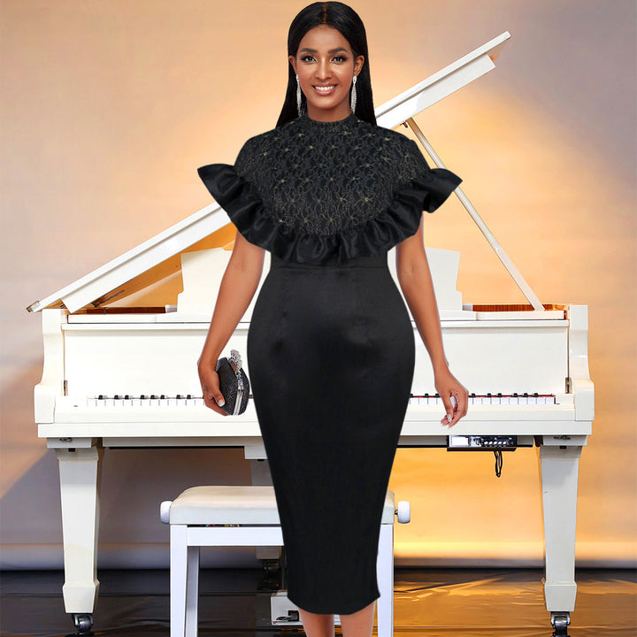 Damen Elegantes Kleid mit Spitzenoberteil und voluminösen Rüschen Echo Archiv