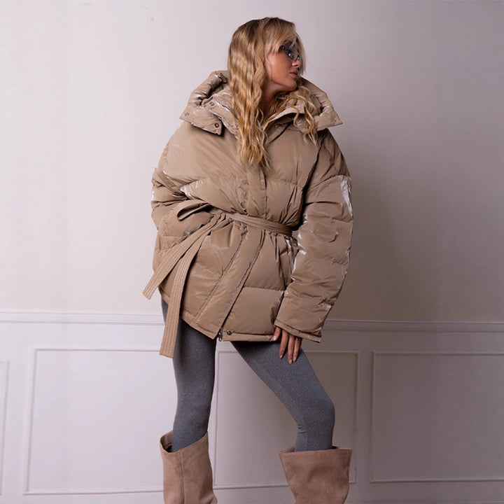 Damen wattierte Kapuzen-Steppjacke mit Taillengürtel Echo Archiv