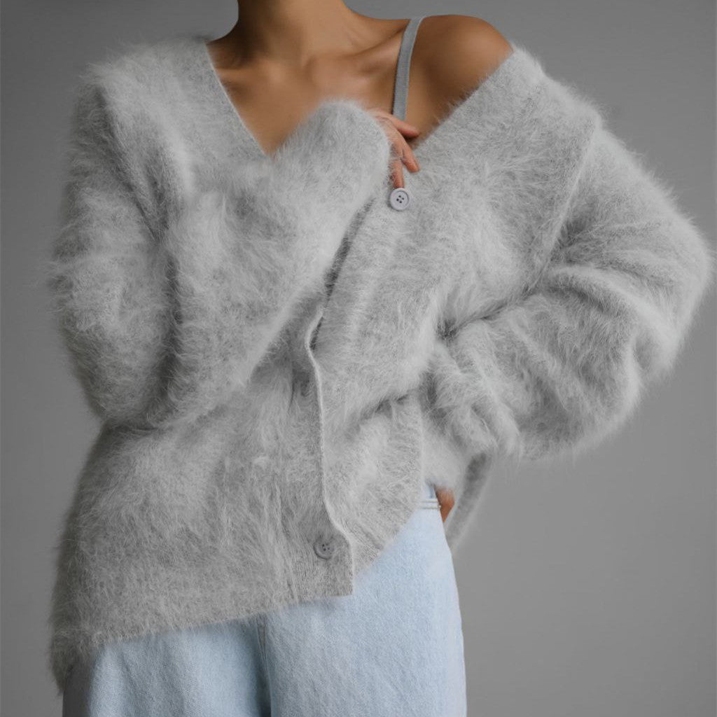 Damen Flauschiger Oversize-Knopfcardigan mit tiefem V-Ausschnitt und Eingrifftaschen – Veloura