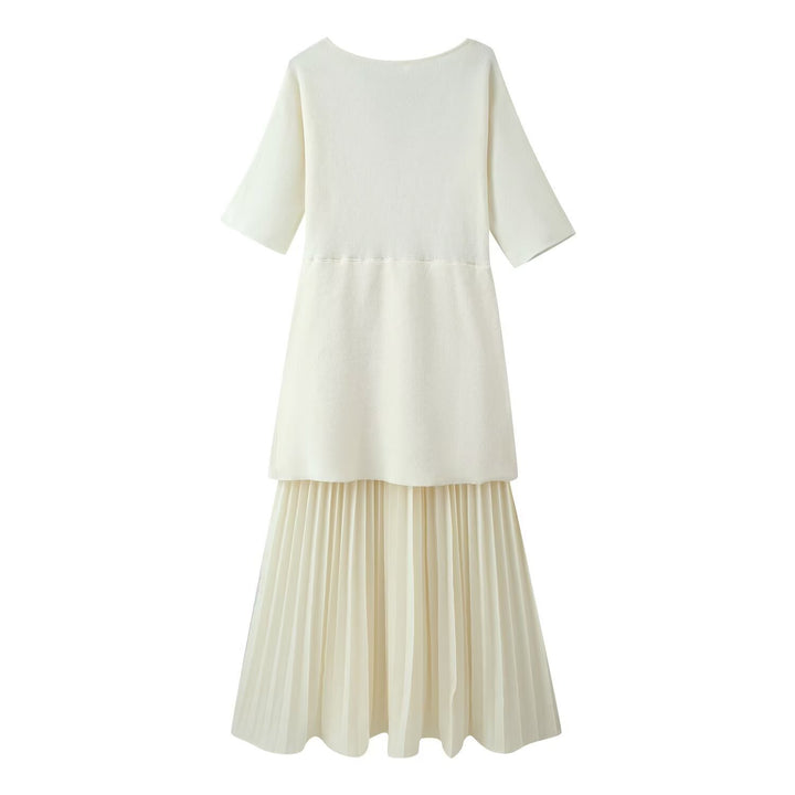 Damen plissiertes Midi-Kleid mit eleganter Knopfleiste und V-Ausschnitt Echo Archiv