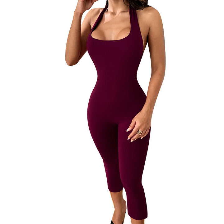 Damen figurbetonter Jumpsuit mit schmalen Trägern und raffinierter Schnittführung Echo Archiv