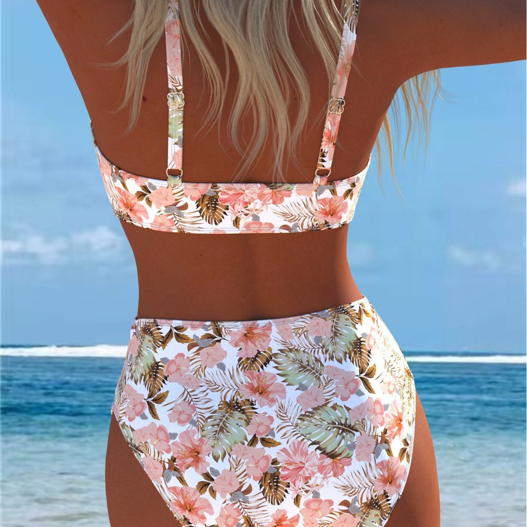 Damen Bikini-Set mit raffiniertem Schnitt und trendigem Design Echo Archiv