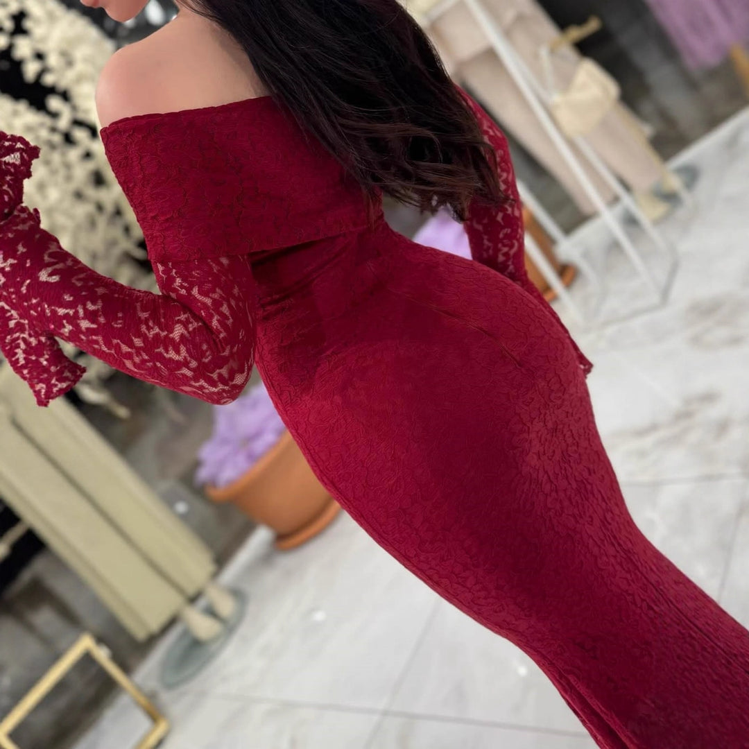 Damen Elegantes Spitzenkleid mit Off-Shoulder Design und Schößchen Echo Archiv