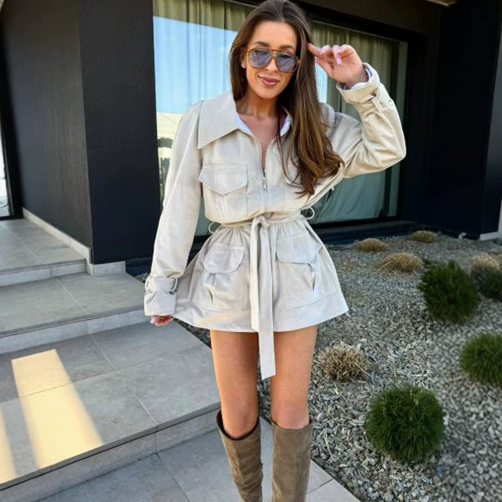 Damen Kurzjacke im Utility‑Shacket‑Stil mit Taillenzug Echoarchiv