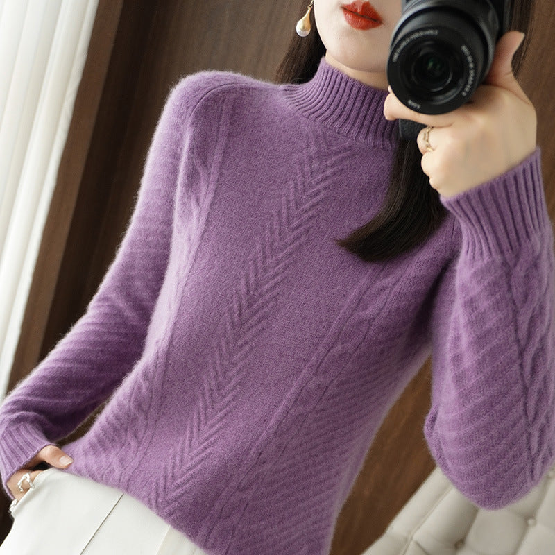 Damen Leichter Mohair‑Look Stehkragenpullover mit Zopf‑Ajour und taillierter Silhouette Echoarchiv
