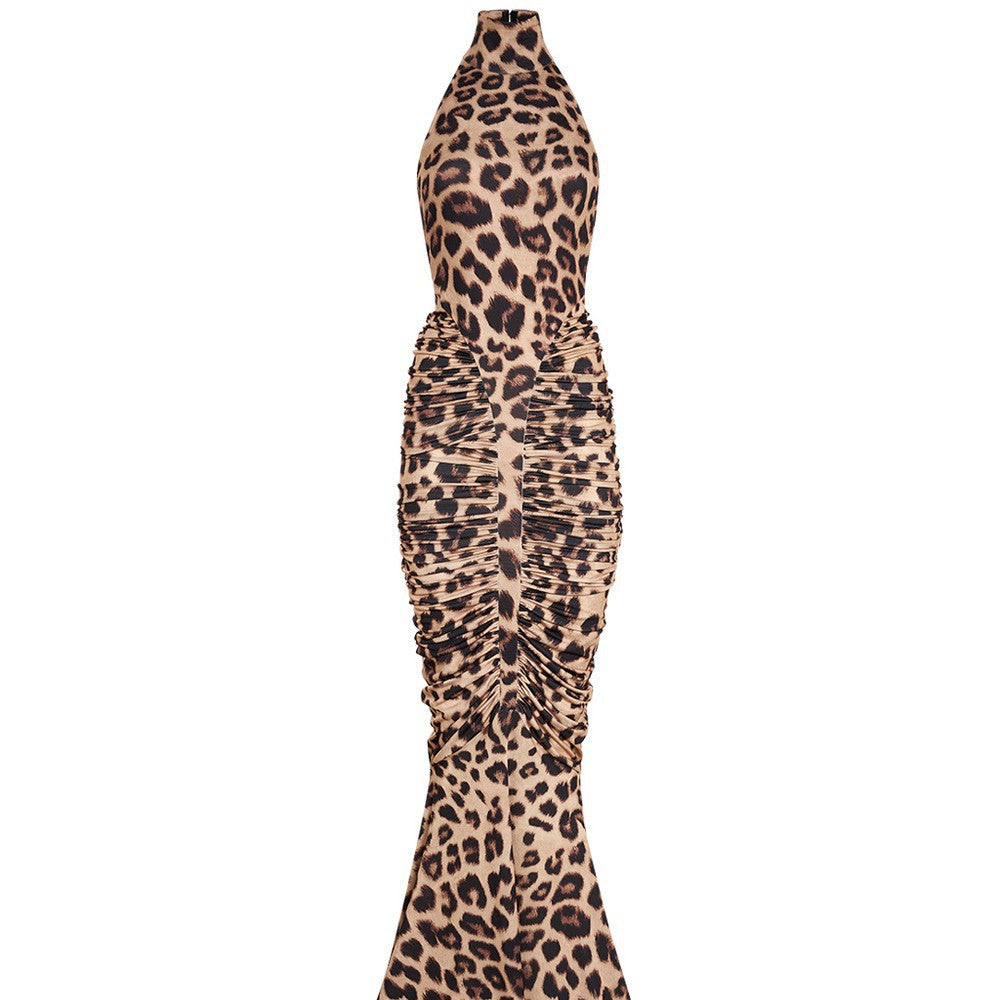 Damen Elegantes Leopardenmuster Maxikleid mit hohen Kragen und raffinierten Schnitten Echo Archiv