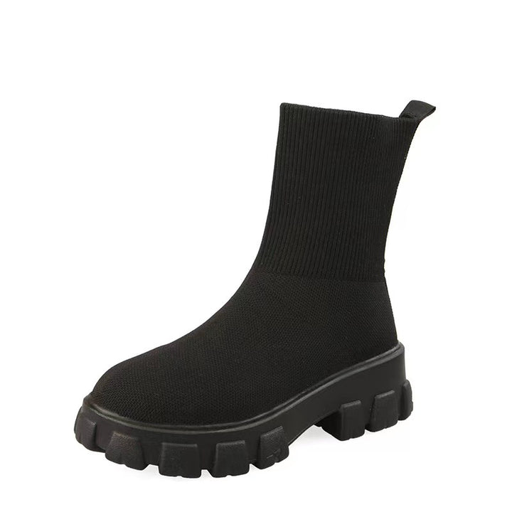 Damen  Strick-Stiefelette mit sockenähnlichem Schaft und markanter Profilsohle Echo Archiv