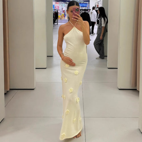 Damen Elegantes Maxikleid mit feinen Blumenapplikationen Echo Archiv