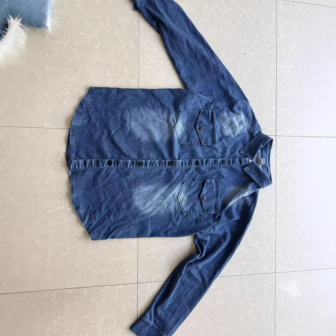 Herren nan oversized Denim-Hemdenjacke mit geschwungenem Saum und aufgesetzten Pattentaschen Echo Archiv