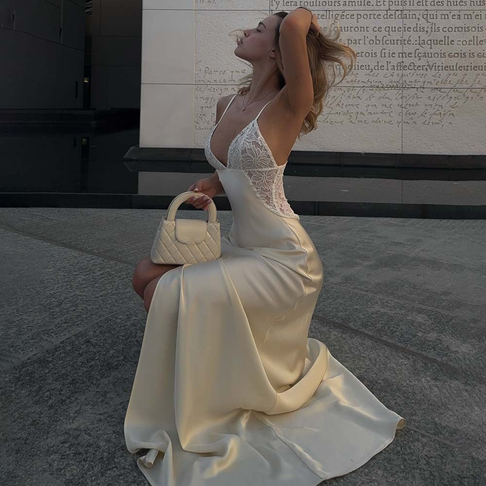 Damen Elegantes Maxikleid mit Spitzenbesatz Echo Archiv