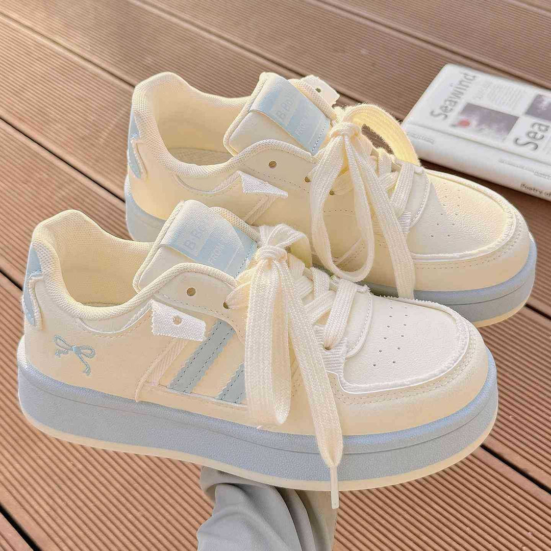 Damen Sportliche Sneakers mit modernen Akzenten und komfortabler Dämpfung Echo Archiv