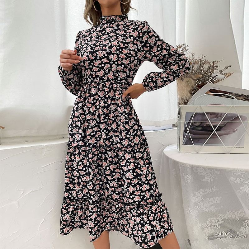 Damen Elegantes Langarm Kleid mit floralem Muster und Rüschendetails Echo Archiv