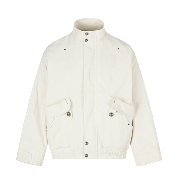Damen Kurzer Boxy‑Bomber mit hohem Funnelkragen, Utility‑Pattentaschen und elastischem Saum Echoarchiv