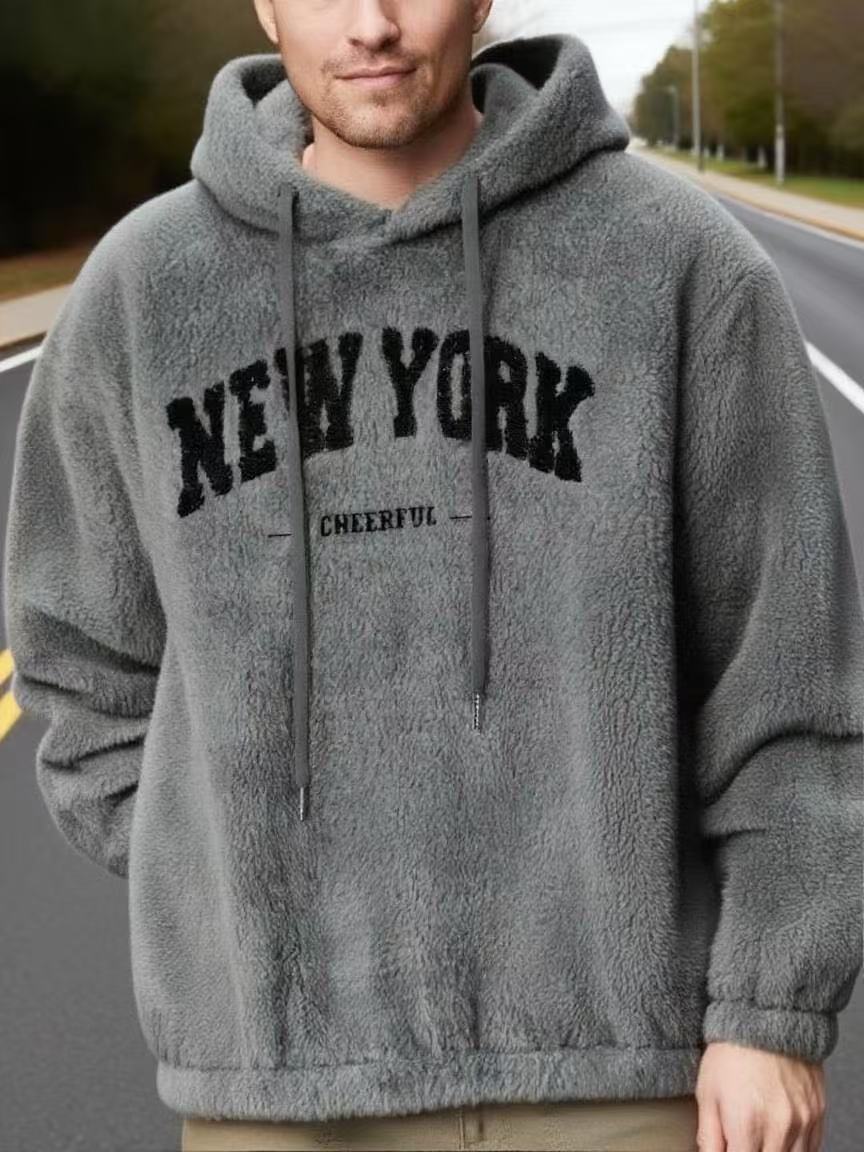 Herren kuscheliger Fleece-Kapuzenpullover mit sportlichem Schriftzug Echoarchiv