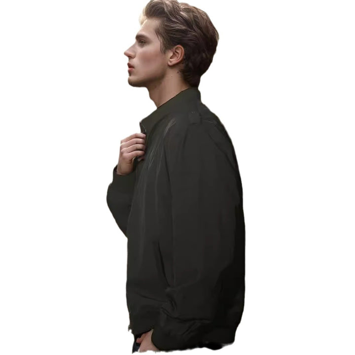 Herren leichte Übergangsjacke mit hochgeschlossenem Kragen und seitlichen Taschen Echoarchiv