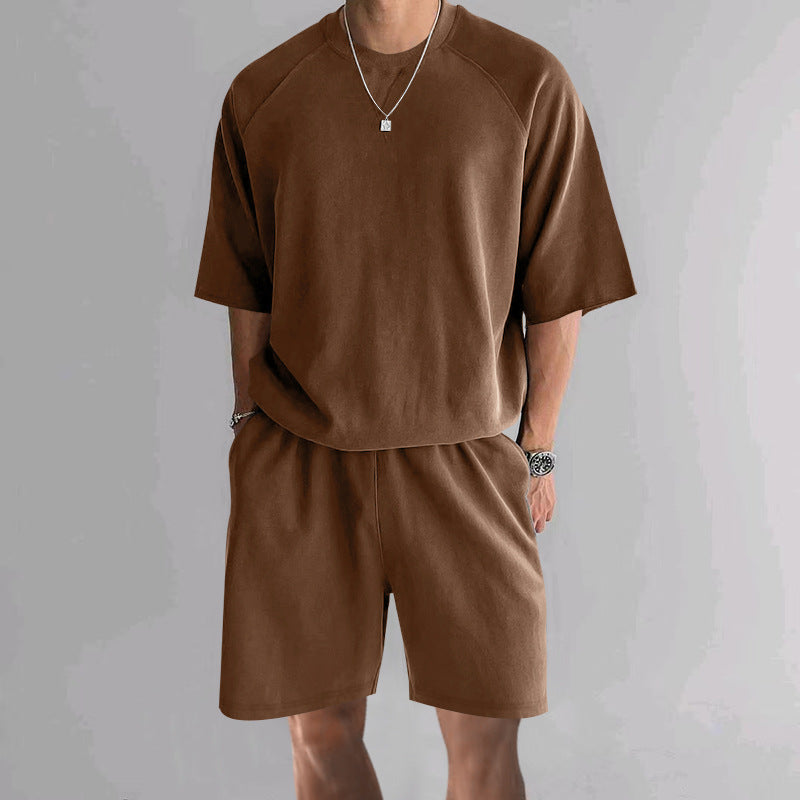 Herren lässiges Sportoutfit mit weitem Schnitt und atmungsaktivem Material Echoarchiv