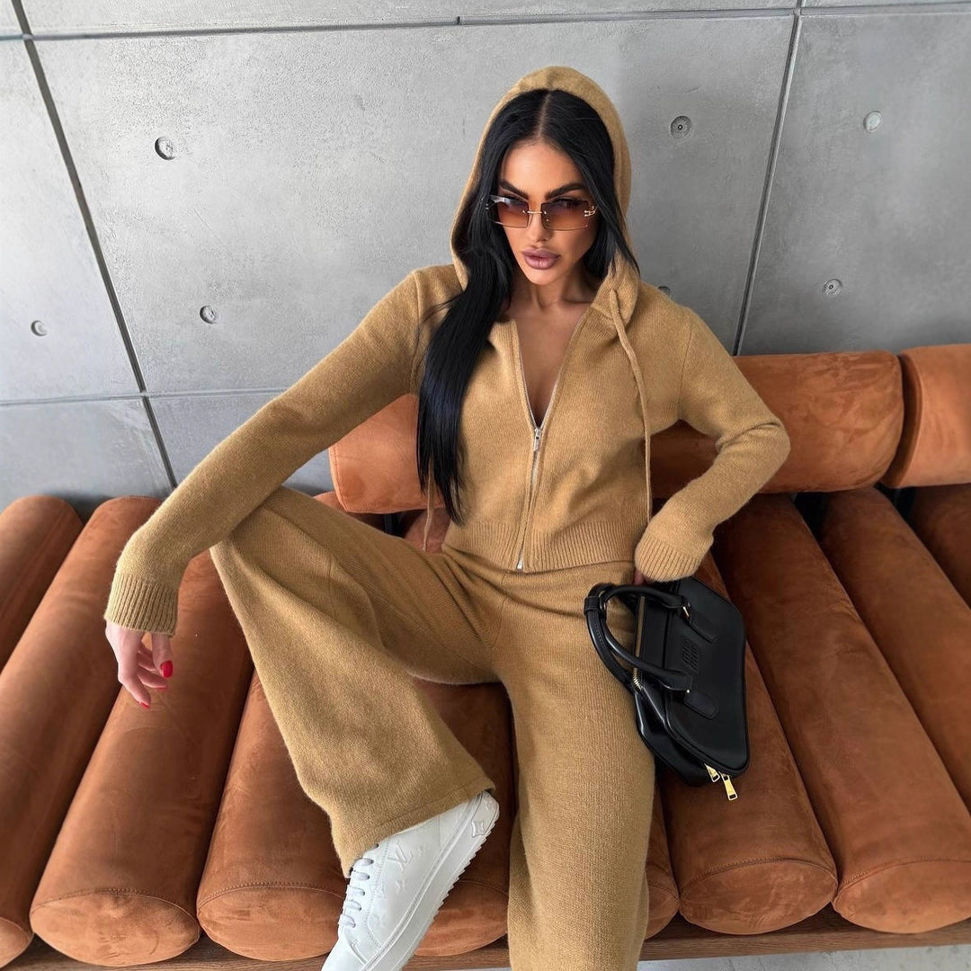 Damen Feinstrick-Loungewear-Set mit taillierter Kapuzenzipjacke und weiter Palazzo-Hose – Élanora
