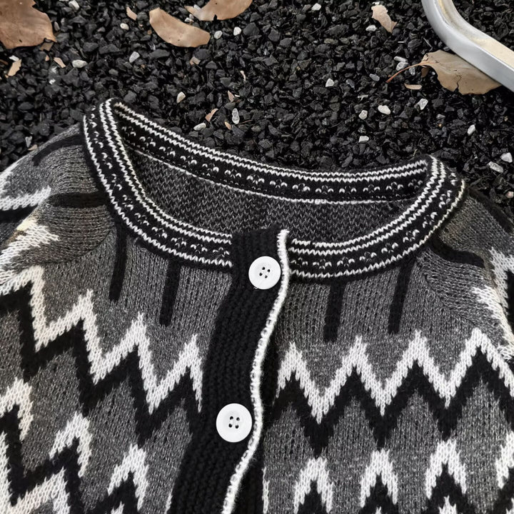 Damen Norweger-Cardigan im Oversize-Schnitt mit Rundhalsausschnitt und Kontrastknopfleiste Echoarchiv