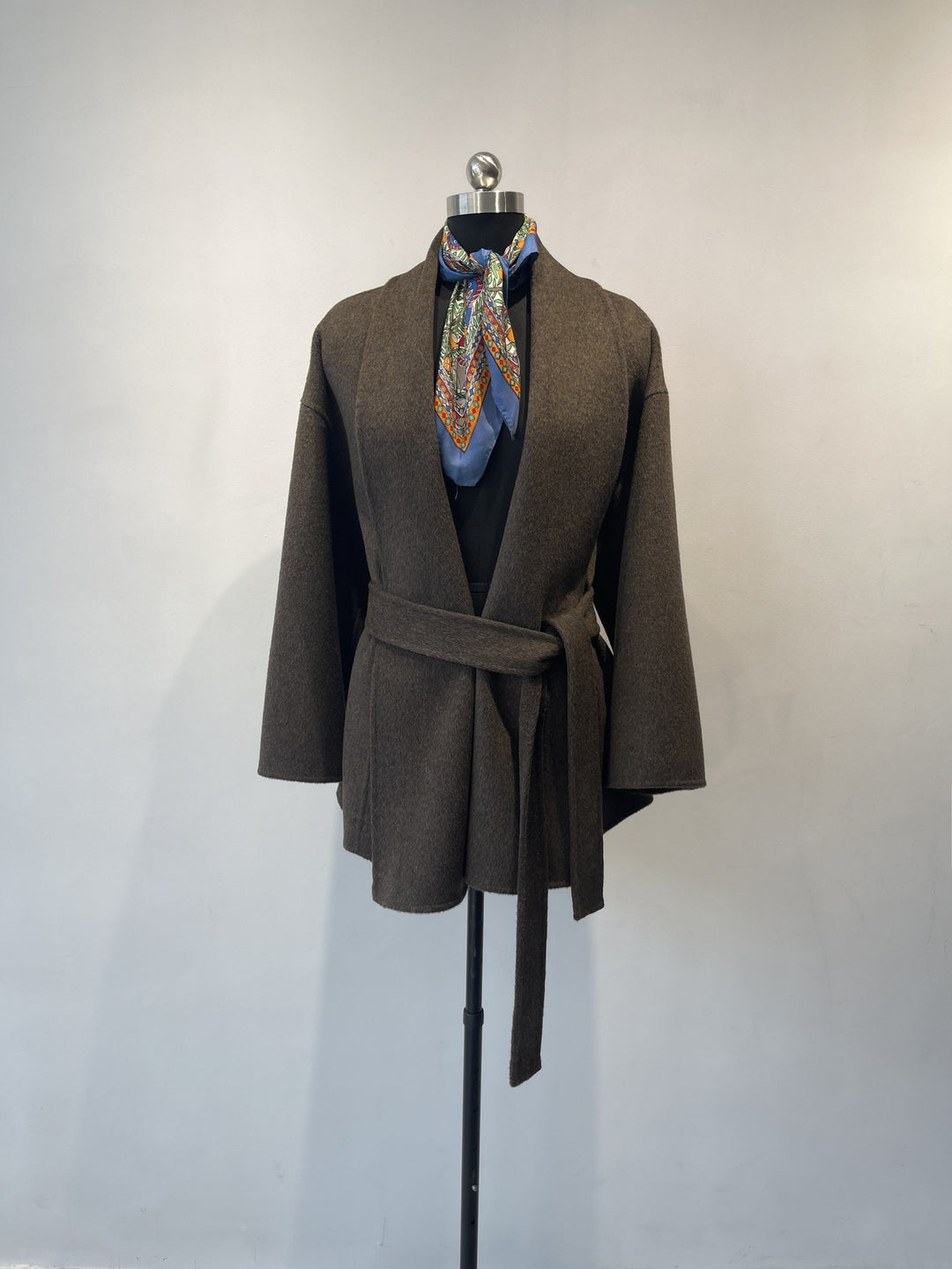 Damen Eleganter Wickelcardigan Echoarchiv