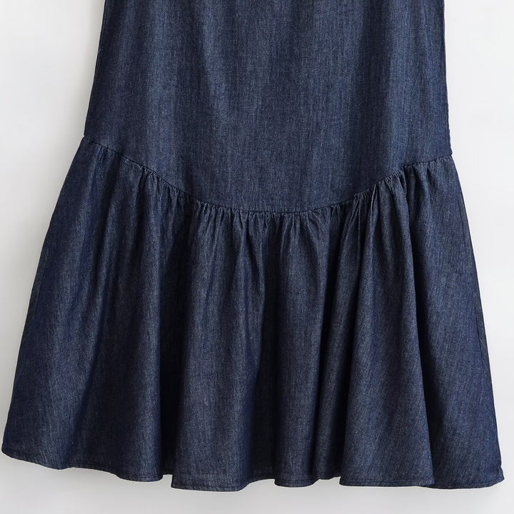 Damen Sommerkleid mit voluminösem Rocksaum und raffiniertem Schnürdetail Echo Archiv