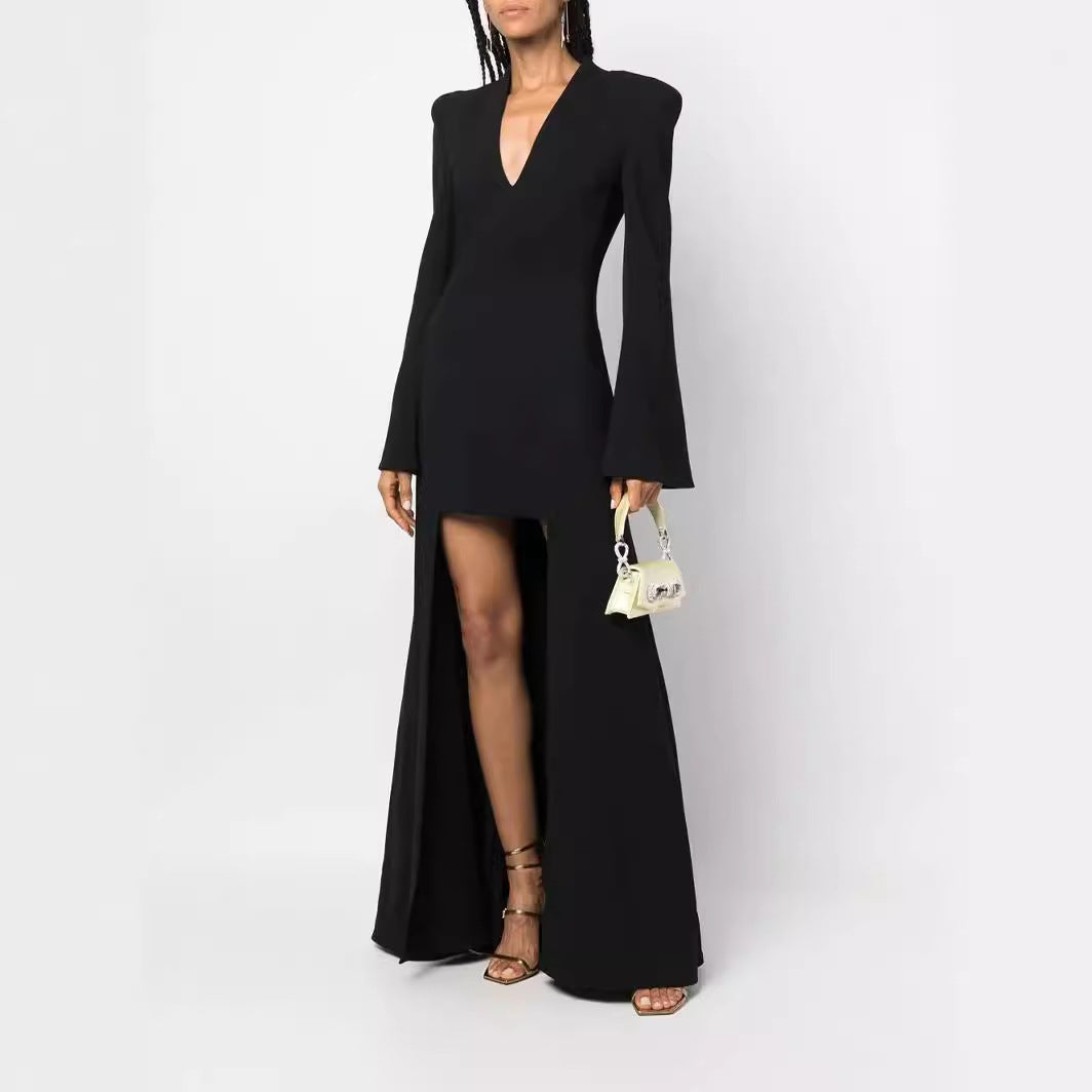 Damen Maxikleid im Blazerstil mit markanten Schulterpolstern, taillierter Silhouette und hohem Beinschlitz Echoarchiv