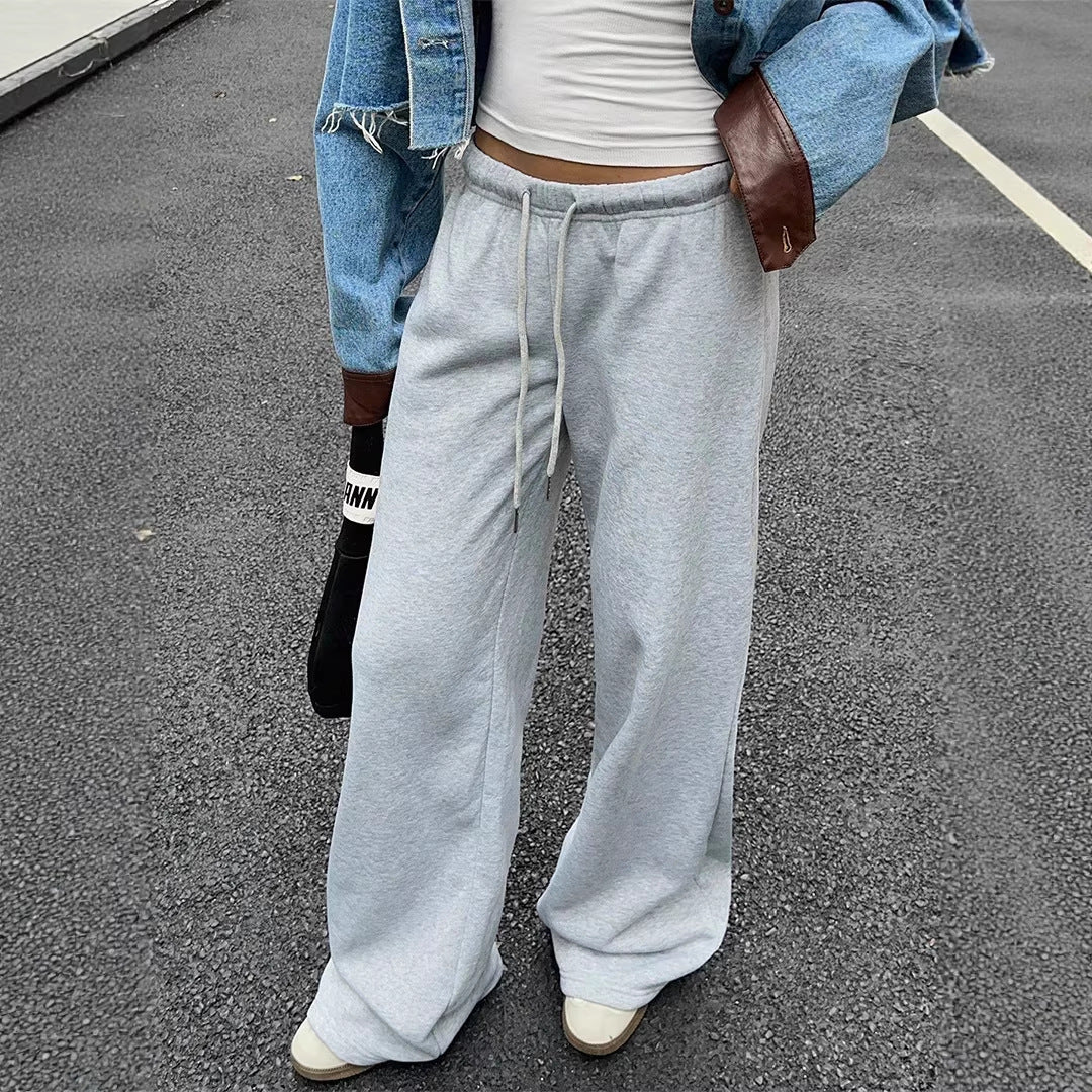 Damen Bequeme weite Sporthose mit praktischen Taschen Echo Archiv