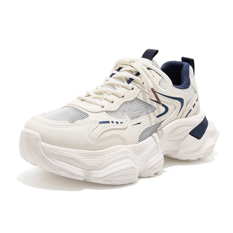 Damen Skulpturierte Wedgesneaker mit stufiger Plateausohle, atmungsaktivem Mesh und gepolstertem Komfortkragen – Névara