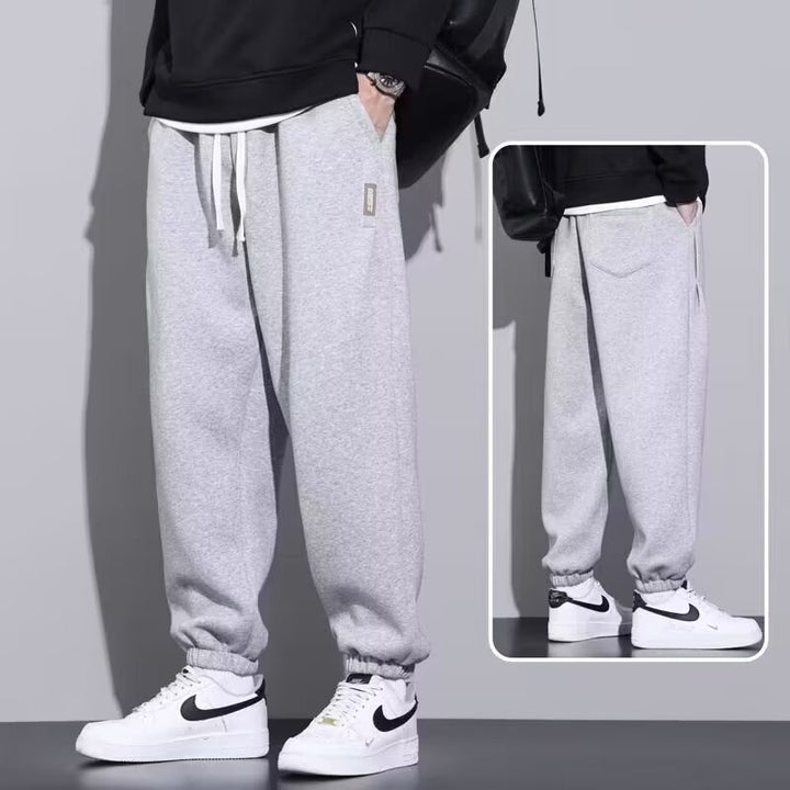 Herren Lässige Jogginghose mit elastischem Bund und praktischen Seitentaschen Echoarchiv