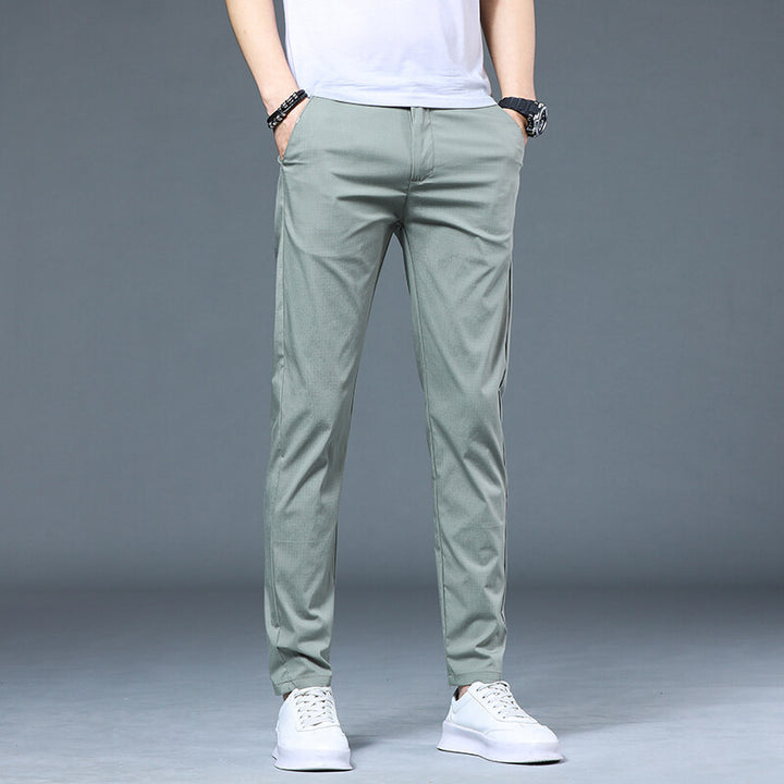 Herren luftige Freizeithosen im modernen Slim-Fit Design Echoarchiv