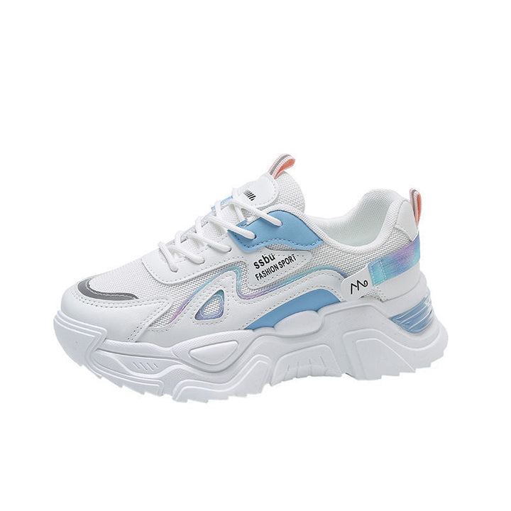 Damen Sportliche Sneakers mit voluminöser Sohle und reflektierenden Akzenten Echo Archiv