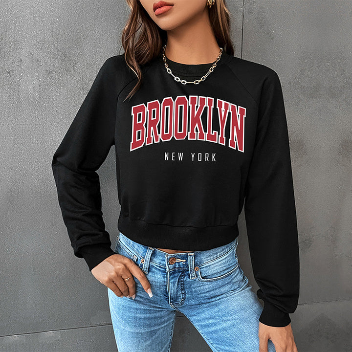 Damen Cropped College-Sweatshirt mit Rundhalsausschnitt, Raglanärmeln und Brooklyn-Print Echoarchiv