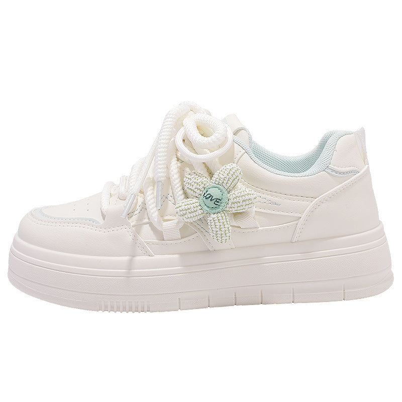 Damen Sneakers mit floralem Anhänger und komfortabler Sohle Echo Archiv