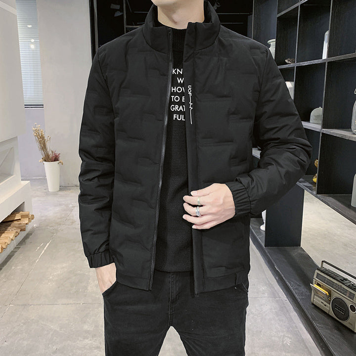 Herren Stehkragen-Steppjacke mit geometrischer Steppung und elastischen Bündchen Echo Archiv