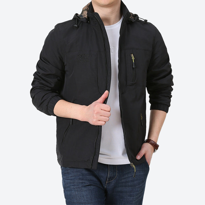 Herren Windabweisende Microfaser-Utilityjacke mit Kapuze und Mehrfach-Reißverschlusstaschen Echo Archiv