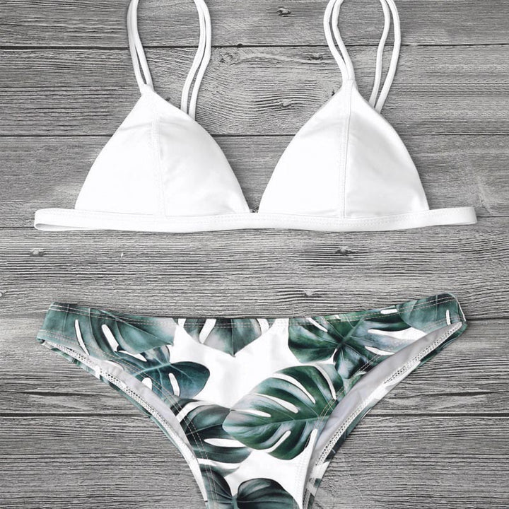 Damen Triangel-Bikini mit trendy Blattmuster Echo Archiv