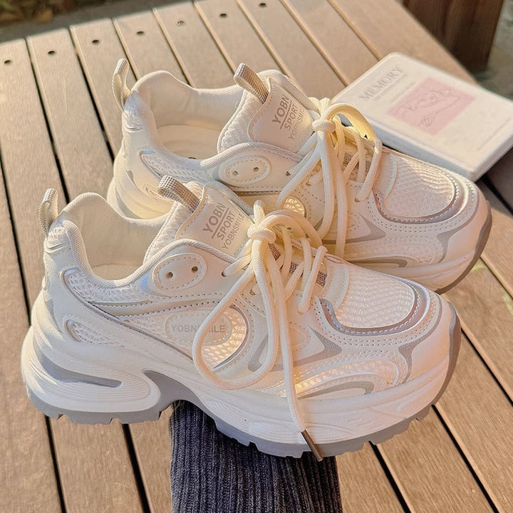 Damen Sportliche Sneakers mit atmungsaktivem Obermaterial und dämpfender Sohle Echo Archiv