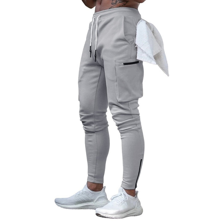 Herren Sportliche Jogginghose mit praktischen Reißverschlusstaschen und schmalem Schnitt Echoarchiv